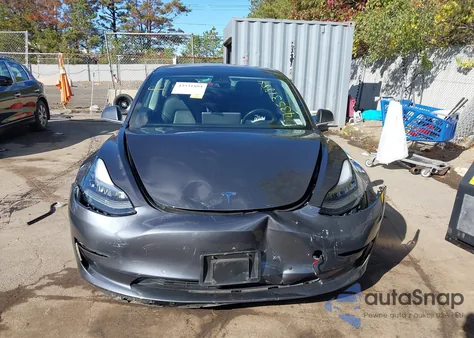 2018 Tesla Model 3 Long Range/Performance из США, поврежденный, VIN 5YJ3E1EB6JF054372